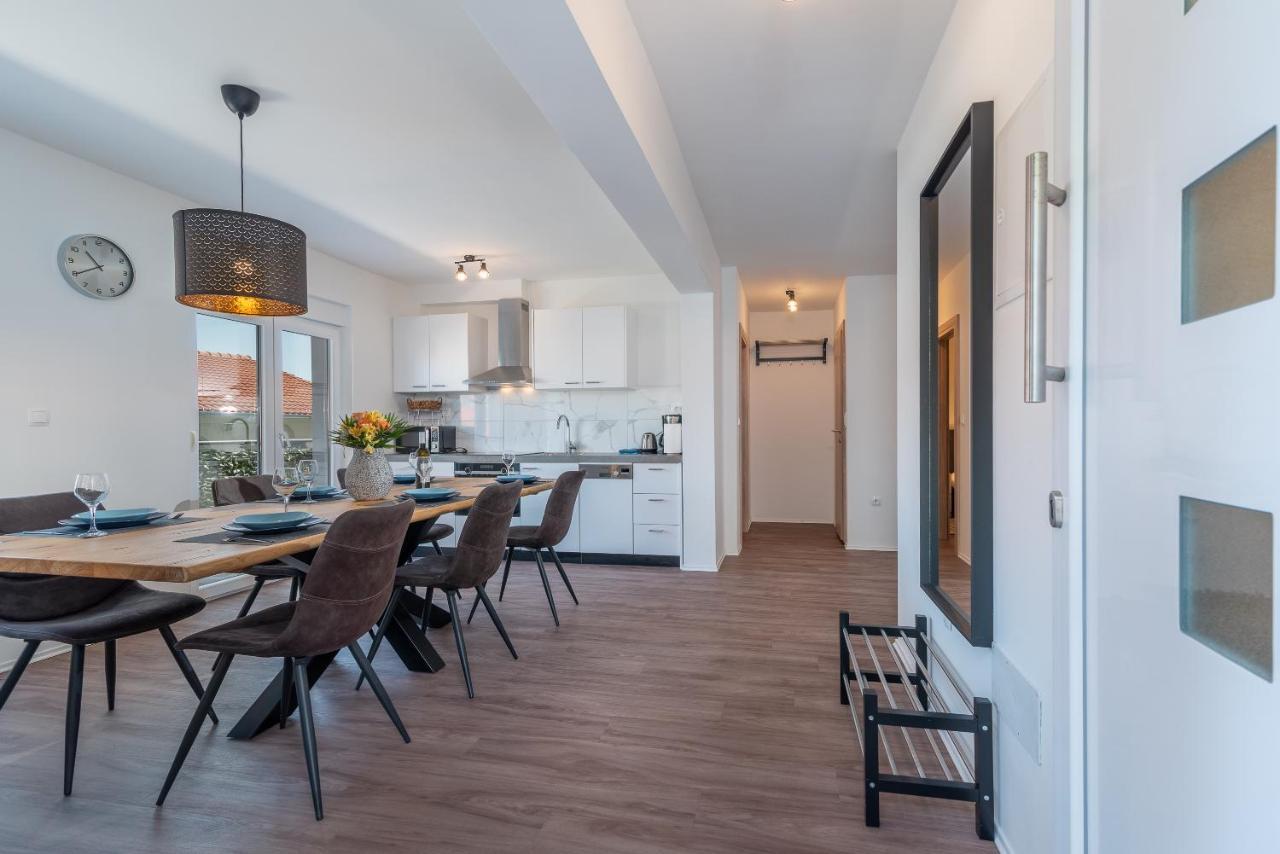 Delux Apartment Eva Трогир Екстериор снимка