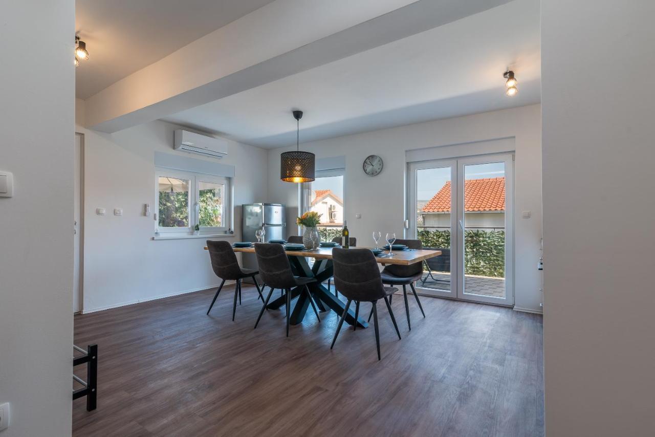 Delux Apartment Eva Трогир Екстериор снимка