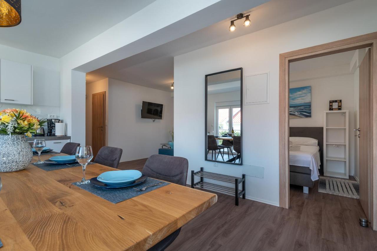 Delux Apartment Eva Трогир Екстериор снимка