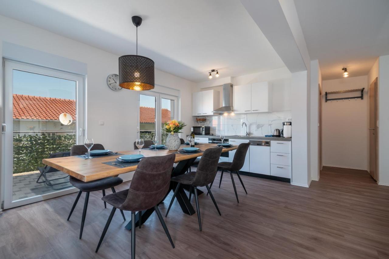 Delux Apartment Eva Трогир Екстериор снимка