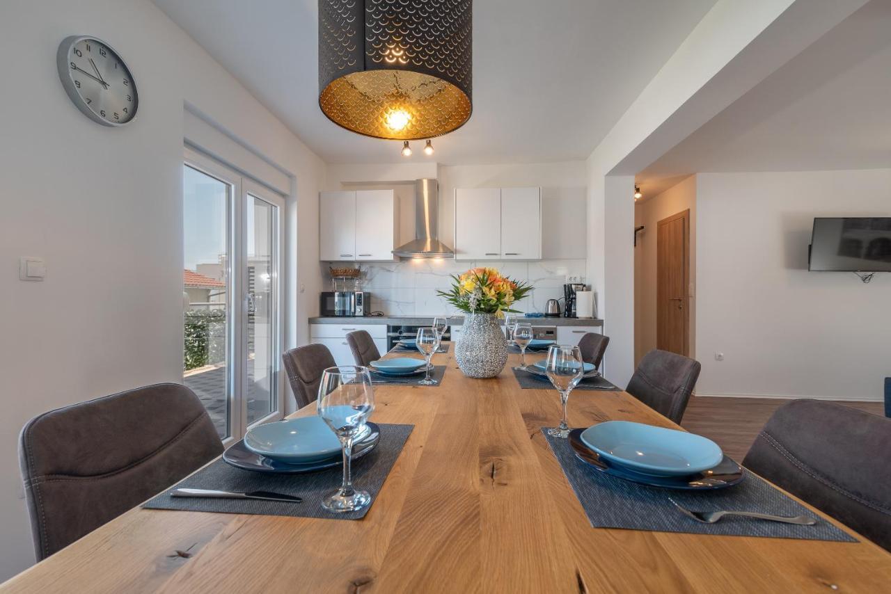 Delux Apartment Eva Трогир Екстериор снимка